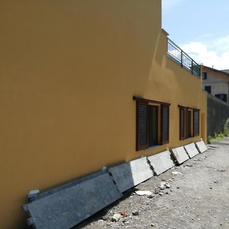 Appartement La Casa Di Beppe à Lanzo dʼIntelvi Extérieur photo